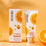 غسول فيتامين سي و هيالورونيك اسيد للتبييض البشرة